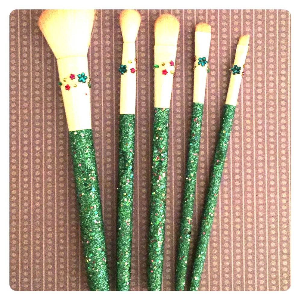 Bling mermaid color makeup brushes
